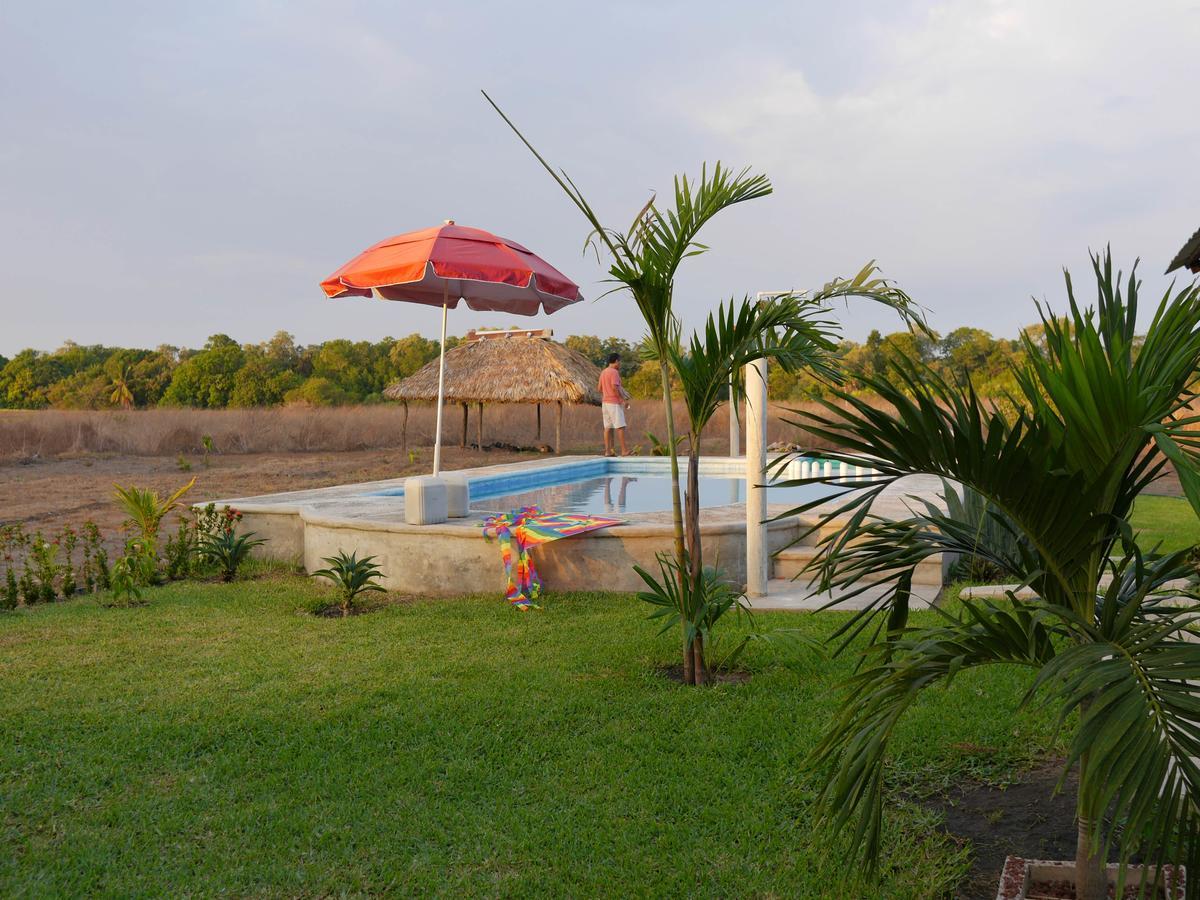 Cabanas Playa Linda 3901 Hotel Tapachula Eksteriør billede